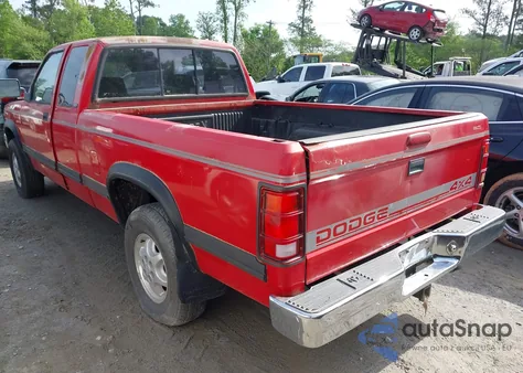 1995 Dodge Dakota z USA, uszkodzony, nr VIN 1B7GG23Y7SS117847